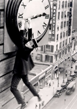 [haroldlloyd[7].jpg]