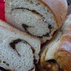 Overnight Cinnamon-Raisin Swirl Bread