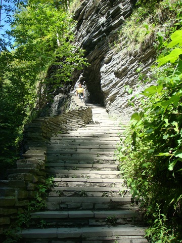 [Entrance to the Spiral tunnel[2].jpg]