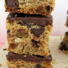 Self-Frosting Peanut Butter Chocolate Chip Cookie Bars