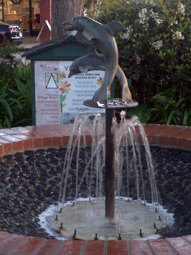 Palisades Village Green Fountain