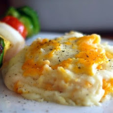 Cheesy Mashed Potato Bake