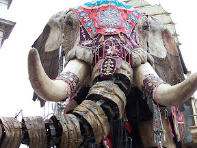 The Elephant's head and trunk as it turns onto Pall Mall