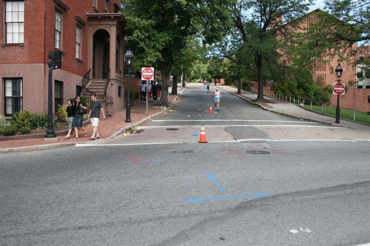 [IMG_7729 1280 x 853[4].jpg]