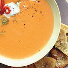 Red-Pepper Fennel Soup with Pita Chips