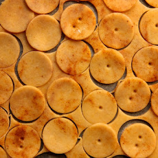 Sharp Cheddar Cheese Crackers