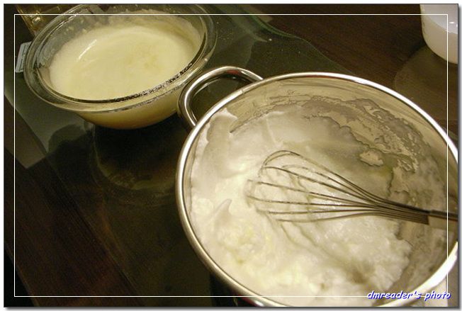 http://lh4.ggpht.com/dmreader8/SODNukV1TkI/AAAAAAAAEwQ/cKHkQOpgKLQ/s800/R0016395.jpg