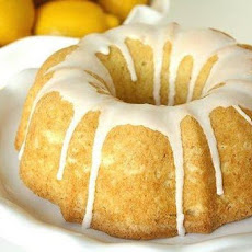 Sour Cream and Lemon Pound Cake