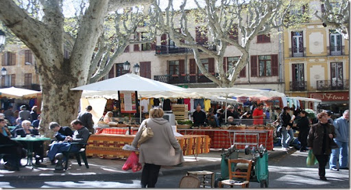 Salernes Market 001