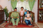 akak n family