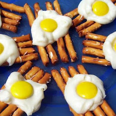 Eggs on a Grill ( Candy)