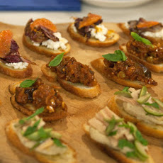 Crostini with Tuna and White Bean Puree