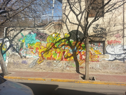 Draculla Grafitti