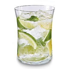 Pineapple-Mango Mojito