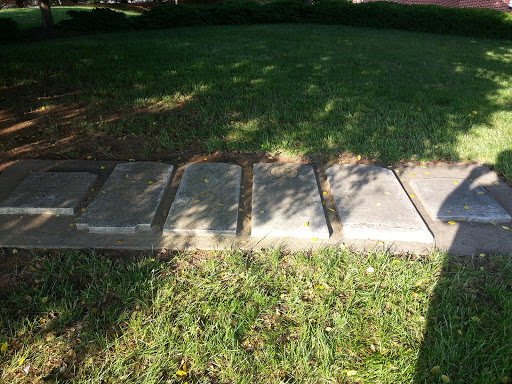 Ridgely Cemetery Markers