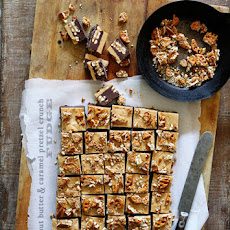 Peanut Butter & Caramel Pretzel Crunch Fudge