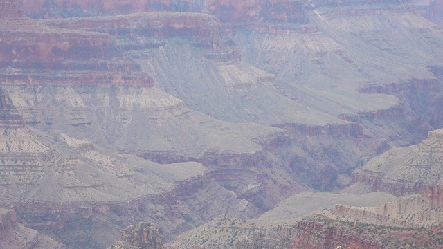[P21304572.jpg]