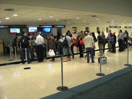 [aeroporto_santiago_international_transfer[4].jpg]