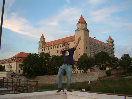 Foto com o Castelo em fundo