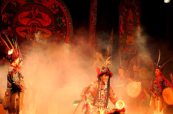 http://lh4.ggpht.com/elvira.zollerano/R_yPumHhIMI/AAAAAAAAFe4/gYbiEWySEPo/DSC_0147.JPG?imgmax=576