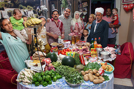 Egypt: The Ahmed Family of Cairo The Ahmed Family of Cairo gather with all the food they consume during one week.