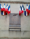 Plaque de commémoration des français morts aux combats