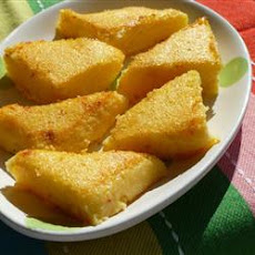 Grilled Garlic Cheese Grits