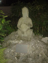 Sun Lun Statue