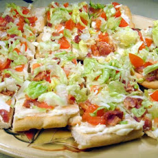 BLT Ranch Salad Pizza-Pampered Chef