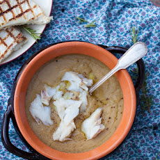 Chickpeas purée with cod
