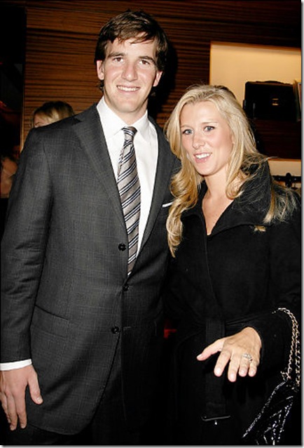 picture of Eli Manning Abby McGrew who is to get a wedding in Mexico