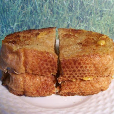 Texas Toast Grilled Cheese Sandwich