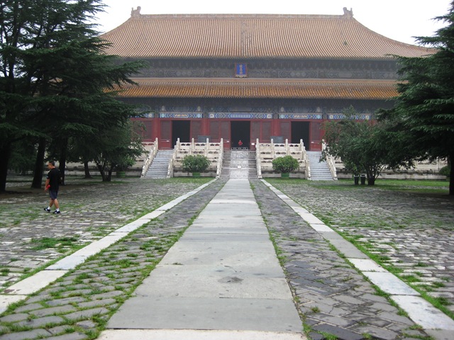 [Beijing 105[2].jpg]