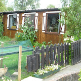 http://lh4.ggpht.com/freddyvanhoef/SHuyo-eSbUE/AAAAAAAACjg/fR5SukIY6d4/s160-c/KORBEEDIJLE.jpg