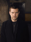 Joshua Jackson - Peter Bishop