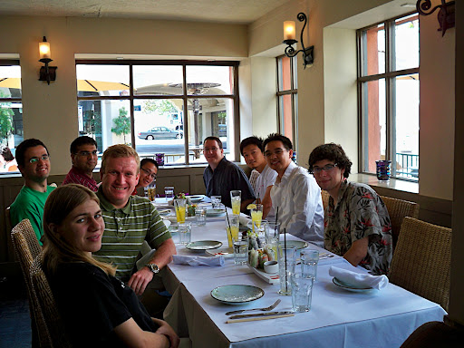 Angelique, Misha, Irfam, eu, Marcel, Seth, Phuong, Jay e Scott