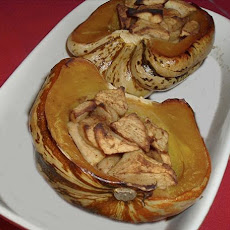 Spicy Apple-Stuffed Squash