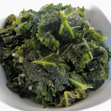 Garlicky Wilted Kale (with a dash of Nutmeg)