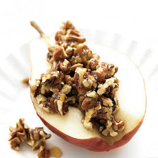 Pear with Honey and Pecans