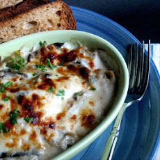 Creamy Chicken With Mushrooms and Artichokes