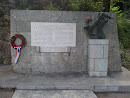 WW2 Monument Icici