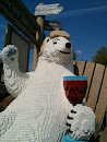 Happy Polar Bear - Legoland