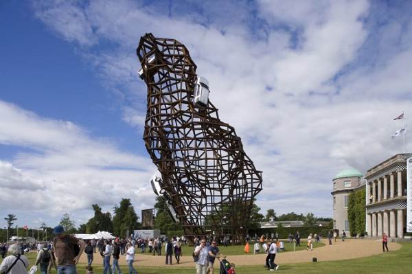 Land Rover’s car sculpture