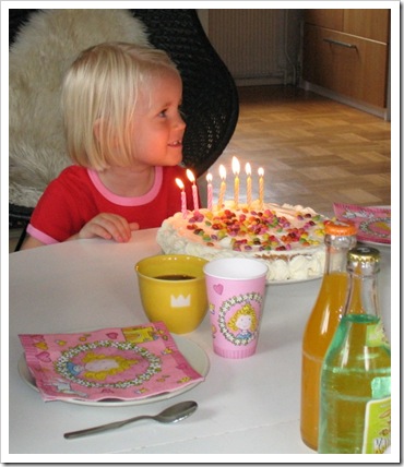 Maja 3 år