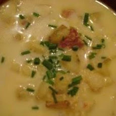 Cheesy Ham & Bacon Chowder