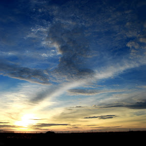 by Thomas Kuan - Landscape & Nature Prairies, Meadows & Fields