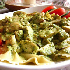 Creamy Pesto Chicken Pasta
