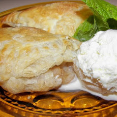 Easy Peasy Apple Turnovers