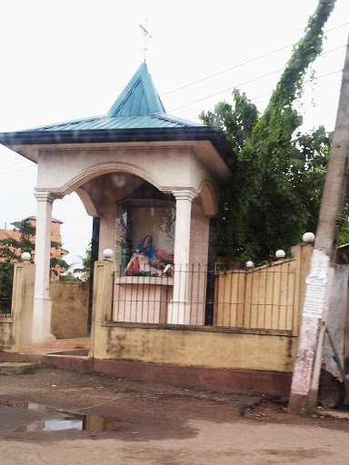 Statue of Mother Mary, Negambo Road, Jaela