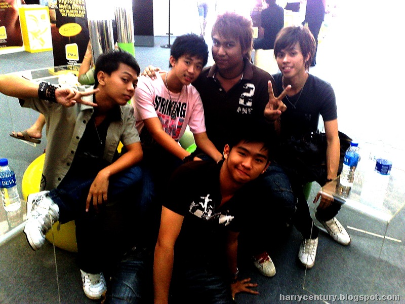 [280620089662.jpg]